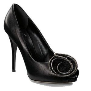 Giuseppe ZANOTTI black leather shoes heels zip rose flower $995 stiletto